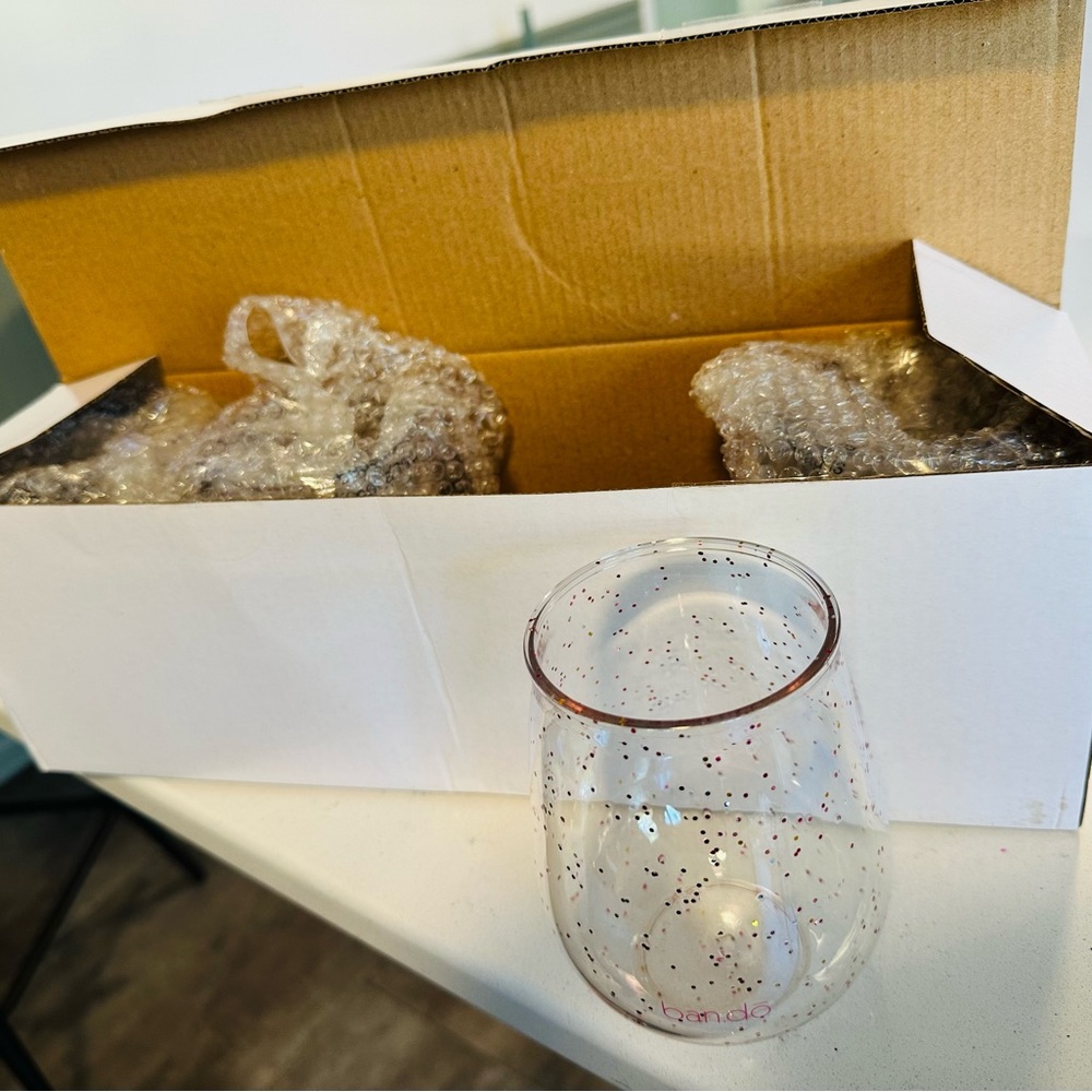 ban.do Stemless Wine Glass with Gold Speckles